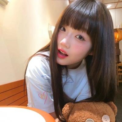 魔手娇娃