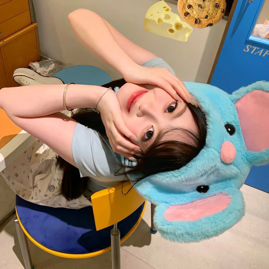 红色背篓
